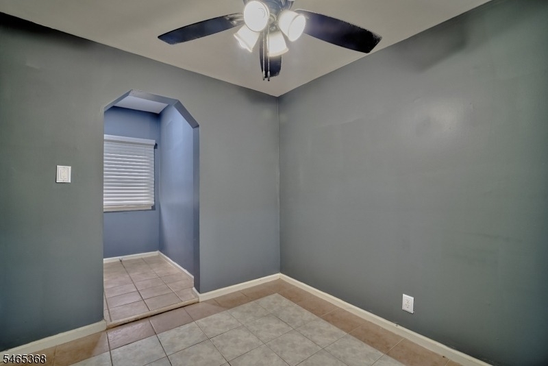 47 Court St - Photo 13