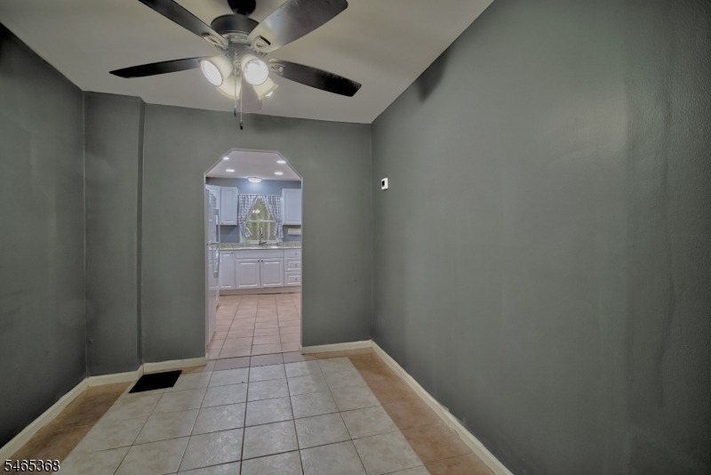 47 Court St - Photo 12