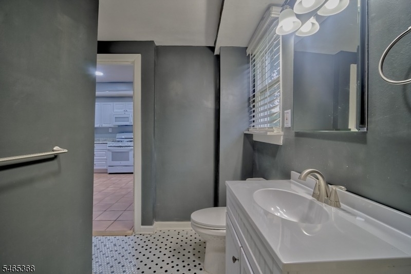 47 Court St - Photo 24