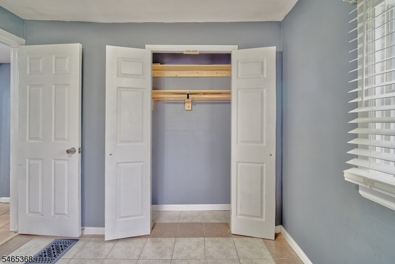 47 Court St - Photo 18