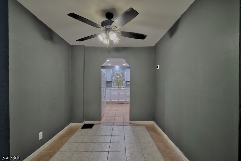 47 Court St - Photo 10