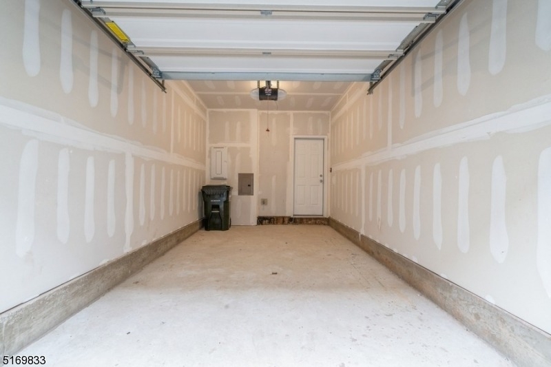 77 Robeson St - Photo 25