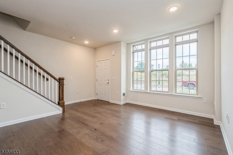77 Robeson St - Photo 11