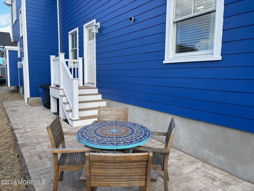 100 Ocean Park Avenue - Photo 17