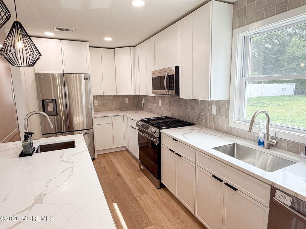 18 Arlyn Drive - Photo 17