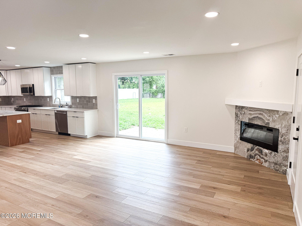 18 Arlyn Drive - Photo 4