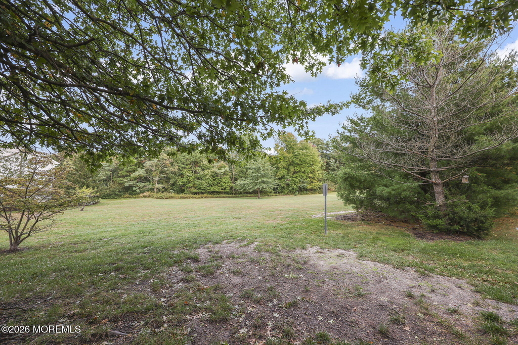 302 Graham Avenue - Photo 27