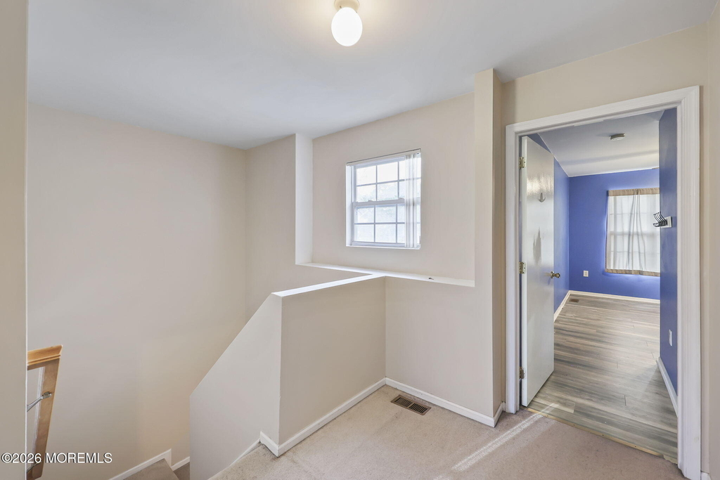302 Graham Avenue - Photo 11