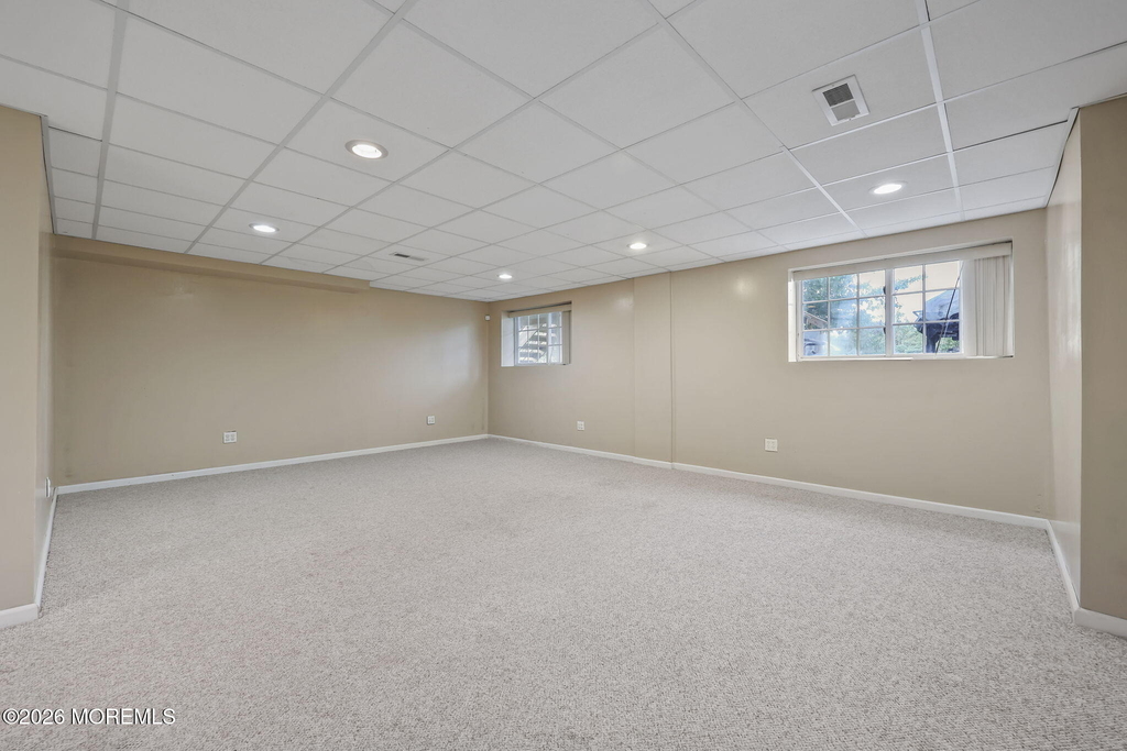 302 Graham Avenue - Photo 21