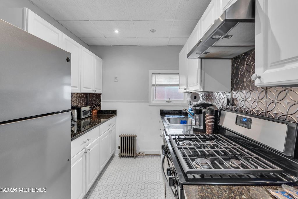 512 7th Avenue - Photo 8