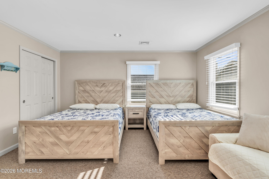 102 W Spray Way - Photo 9