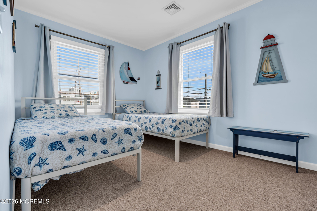 102 W Spray Way - Photo 2
