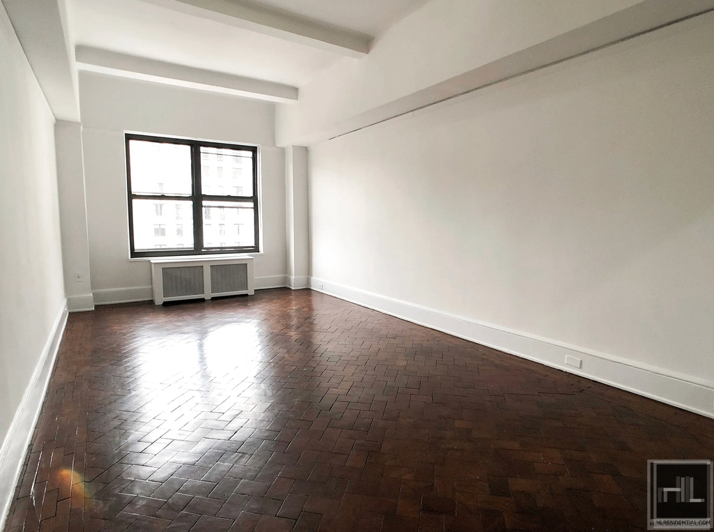 West 73rd Street - Photo 1