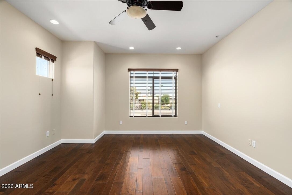 4931 N Woodmere Fairway -- - Photo 14