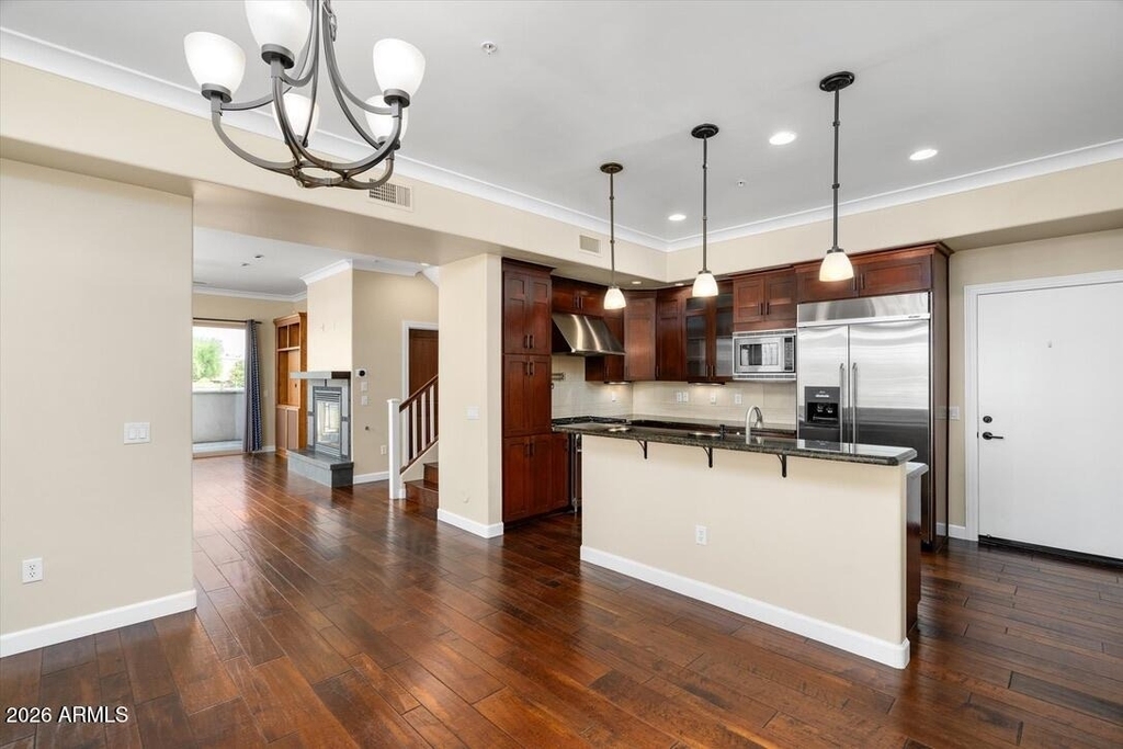 4931 N Woodmere Fairway -- - Photo 8