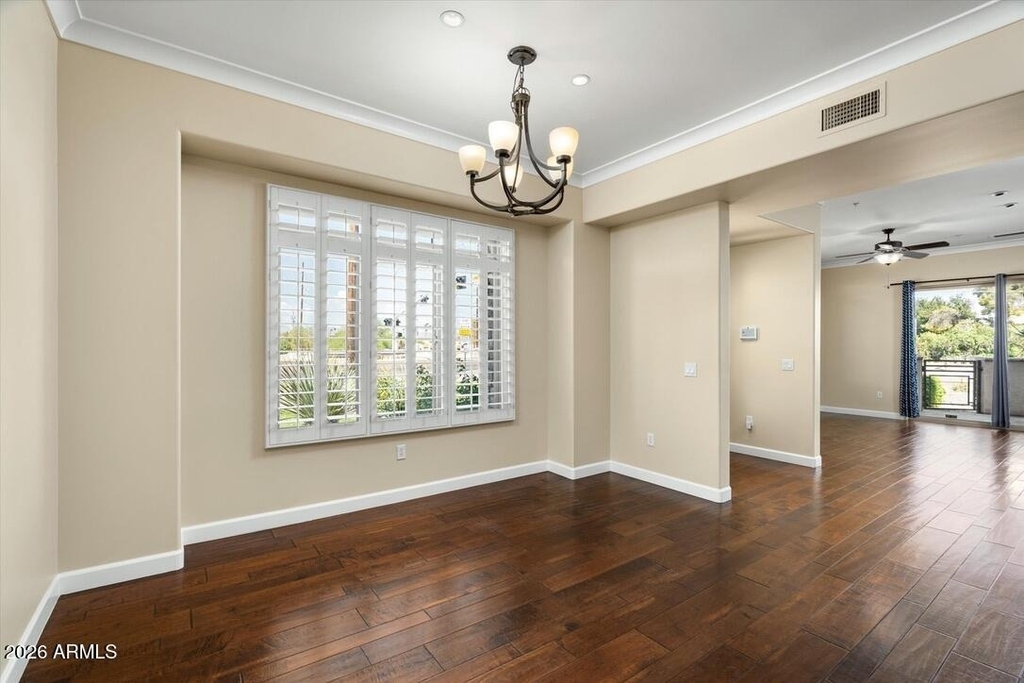 4931 N Woodmere Fairway -- - Photo 9