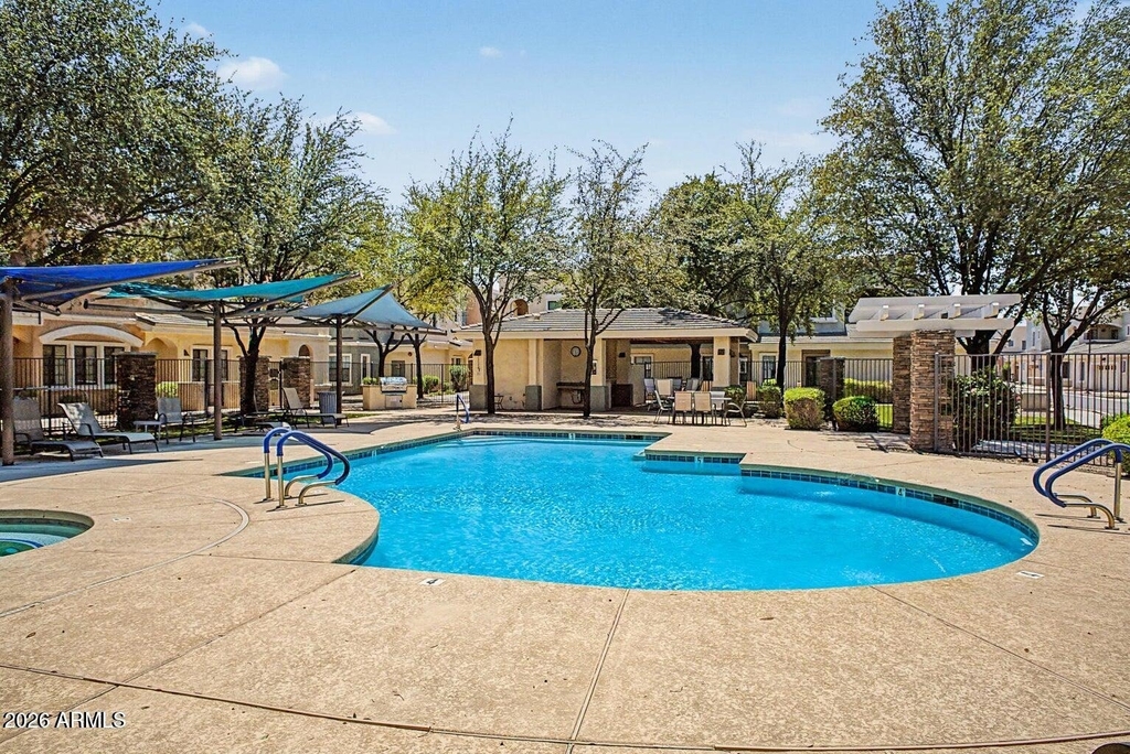 10757 N 74th Street - Photo 29