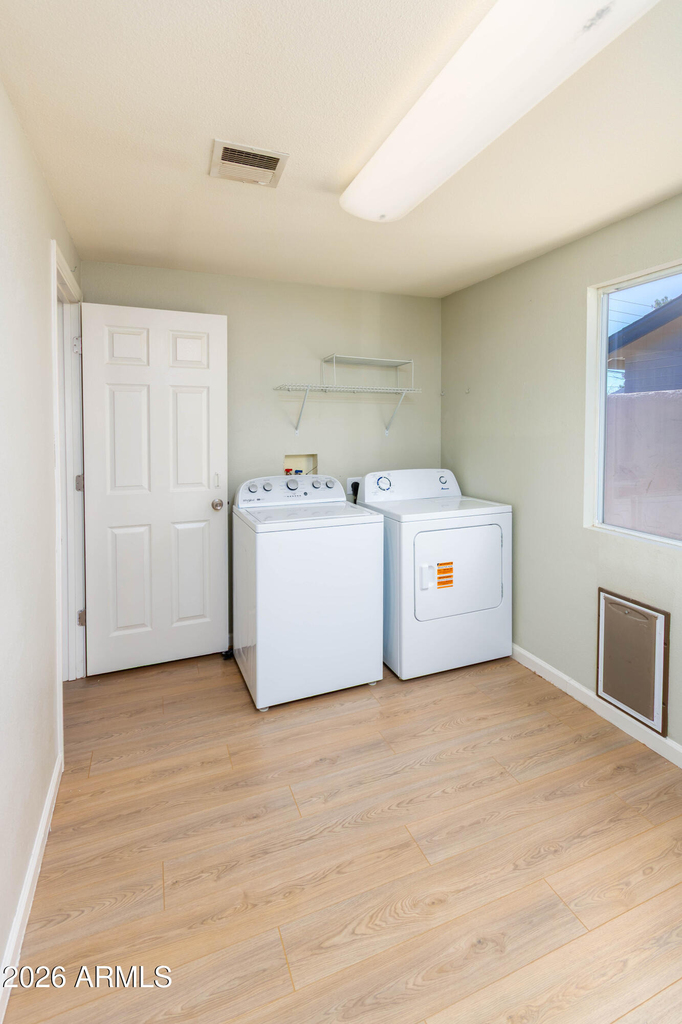 3525 E Hearn Road - Photo 5