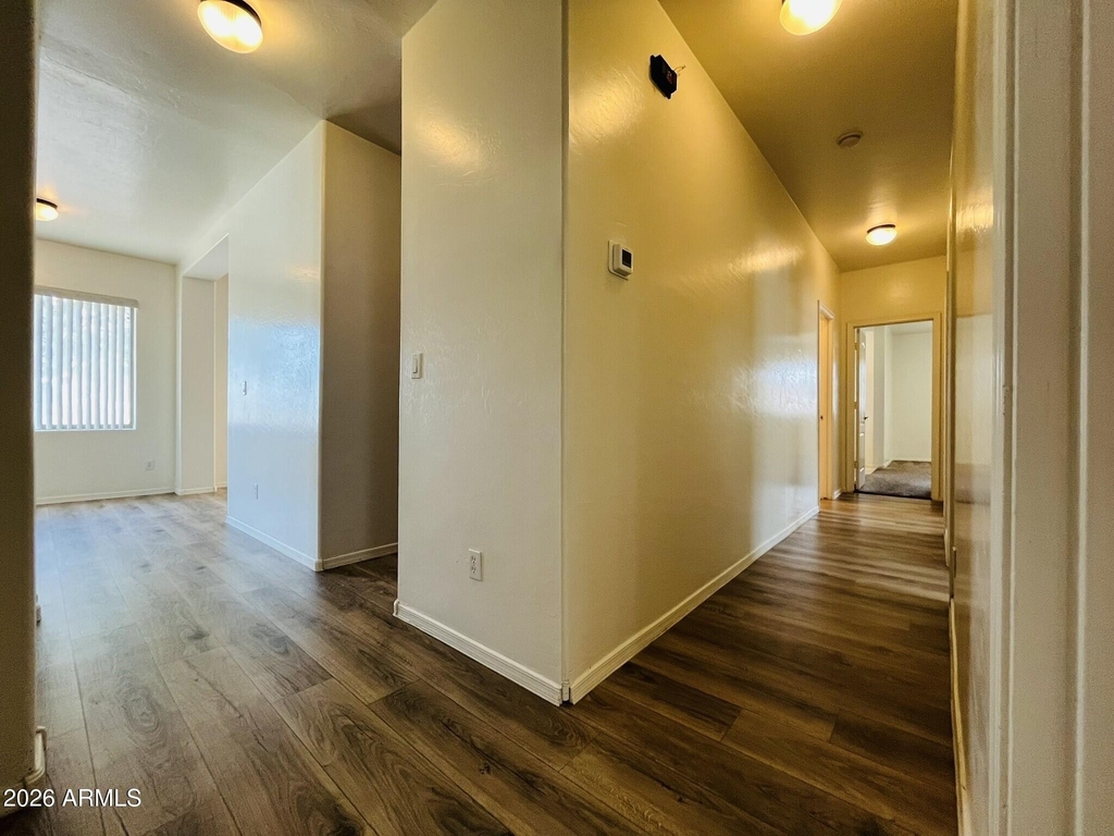 5620 W Ellis Drive - Photo 8