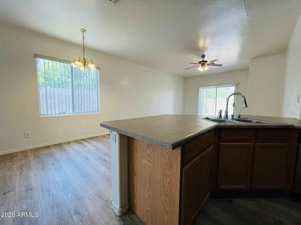 5620 W Ellis Drive - Photo 6