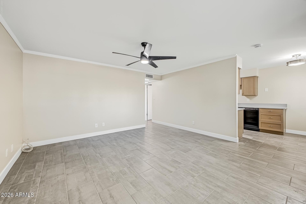 10123 N 96th Avenue - Photo 2