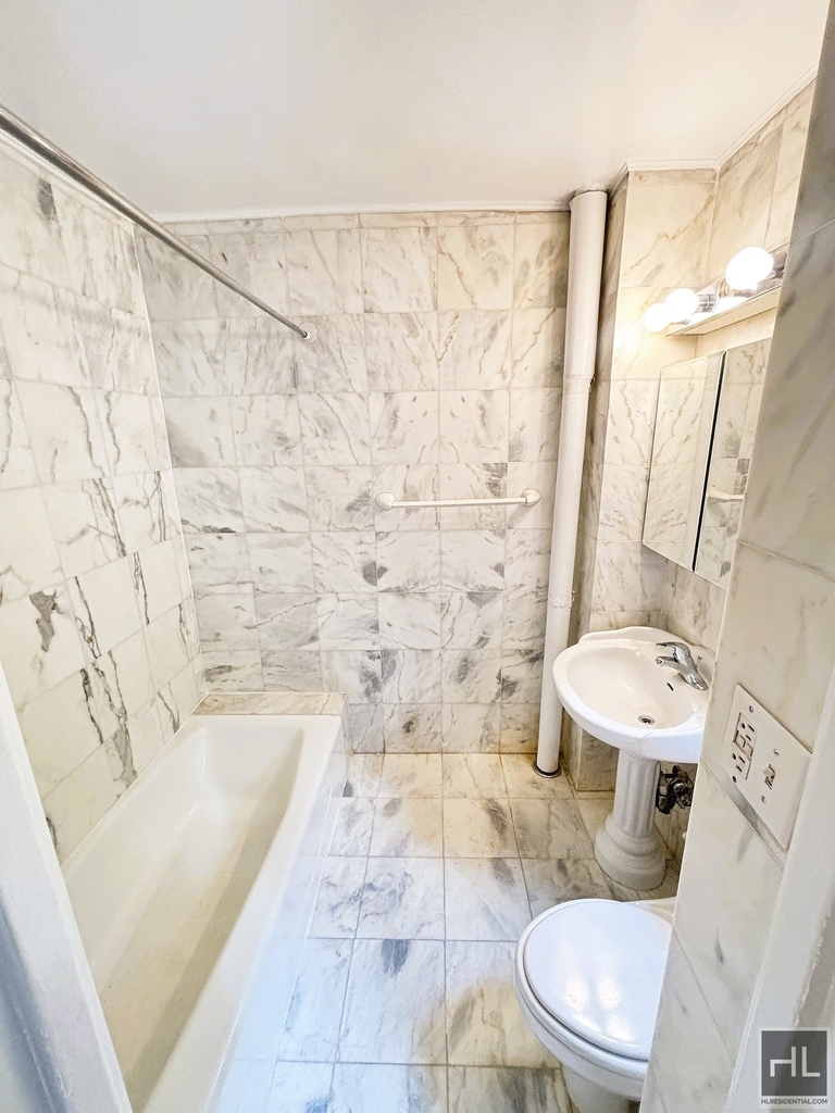 West 79 Street - Photo 4