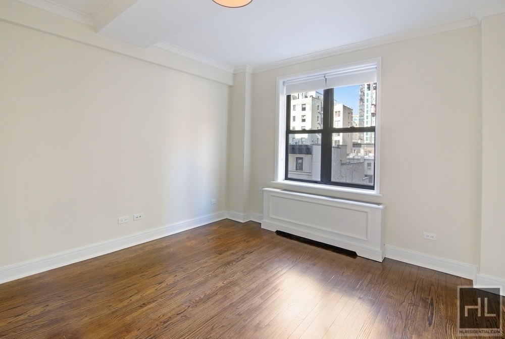West 70th Street - Photo 1