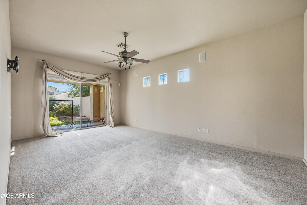 2219 E Valencia Drive - Photo 14