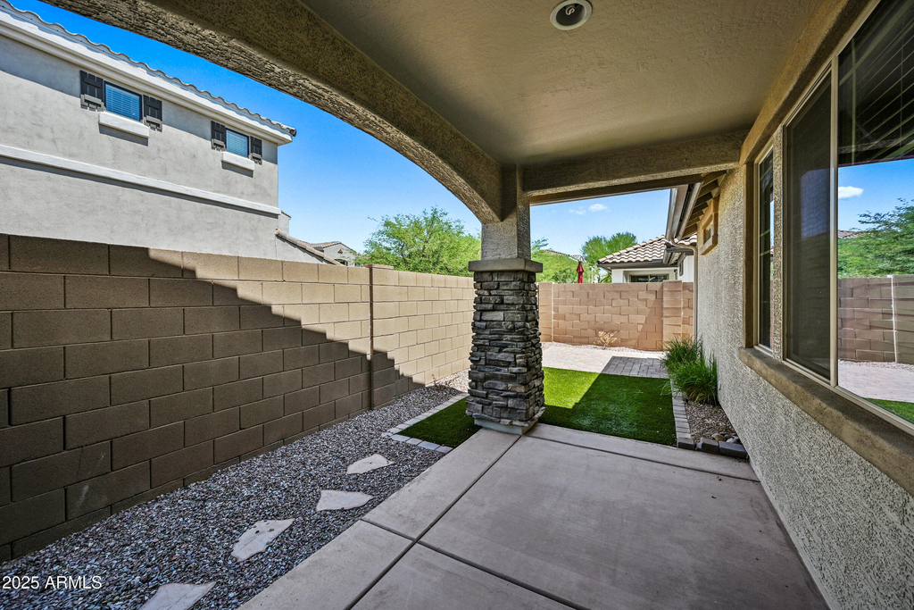 2520 E Boston Street - Photo 22