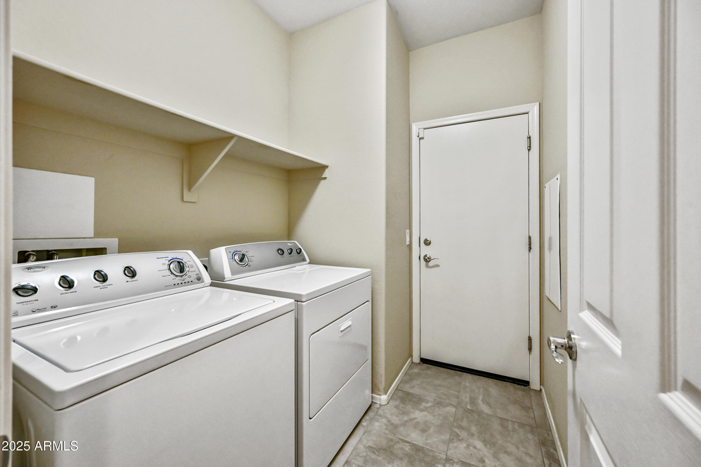 2520 E Boston Street - Photo 20