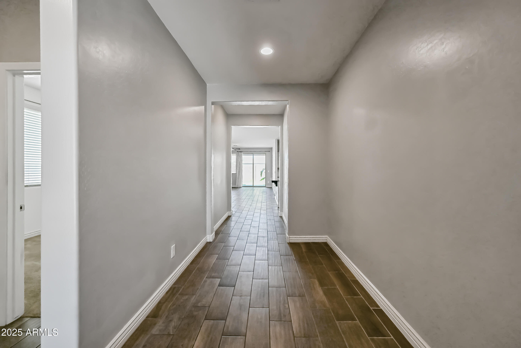 2414 E Hazeltine Way - Photo 1