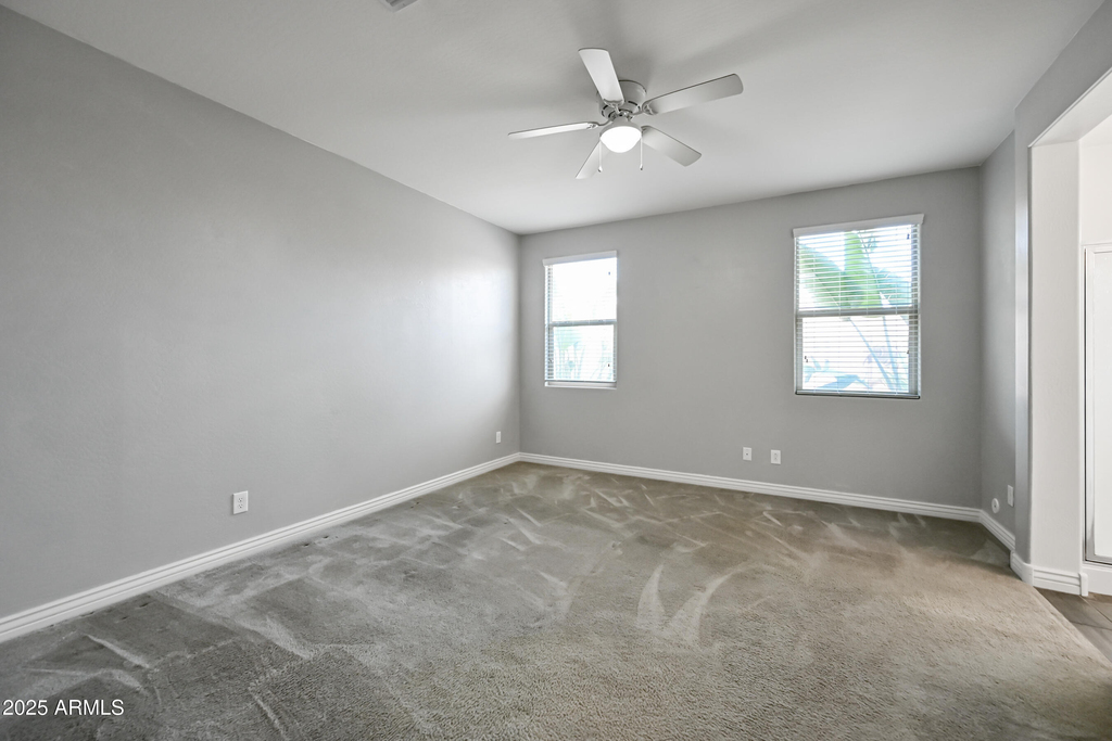 2414 E Hazeltine Way - Photo 13