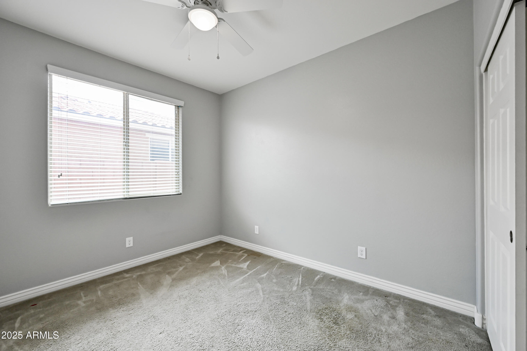 2414 E Hazeltine Way - Photo 19