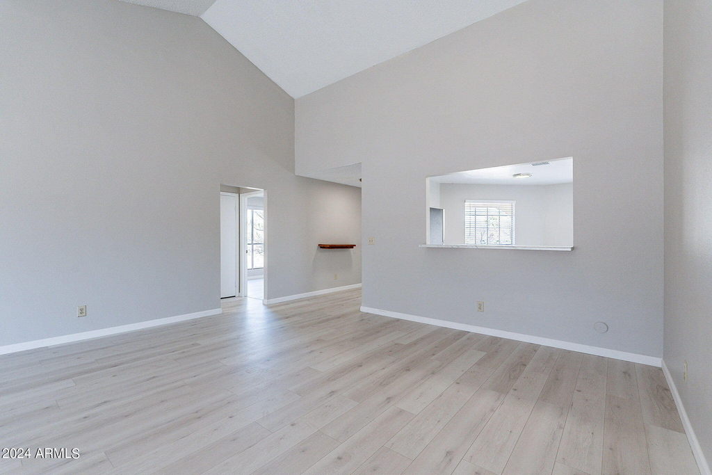 11926 N 78th Drive - Photo 10