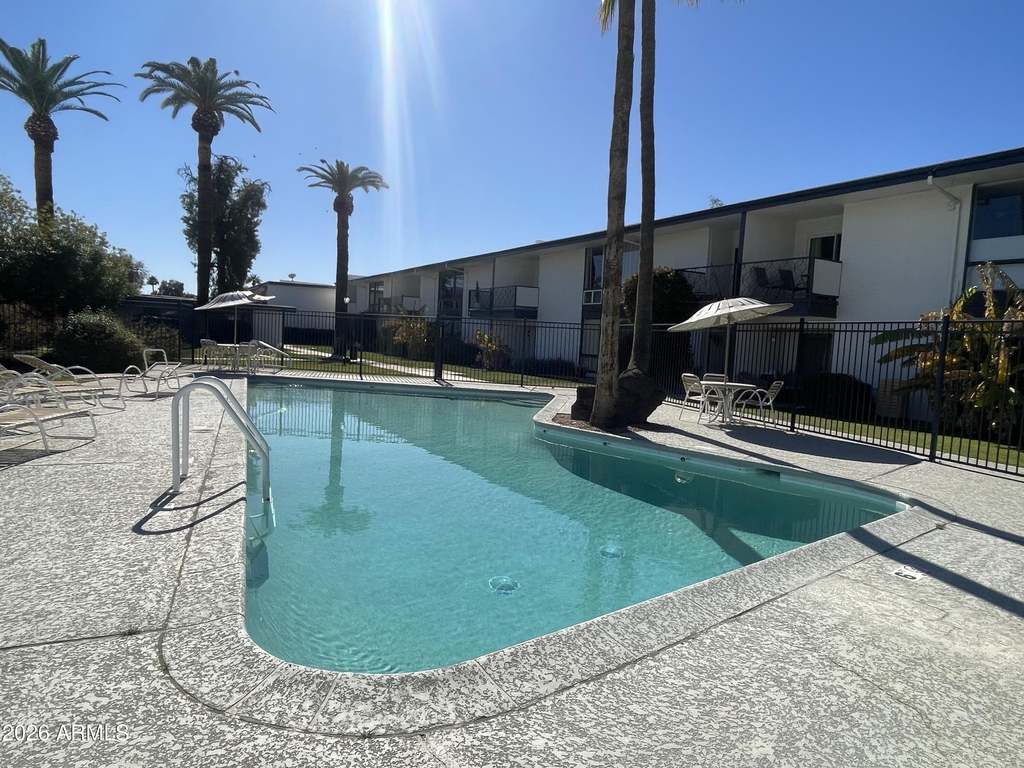 3242 E Camelback Road - Photo 14