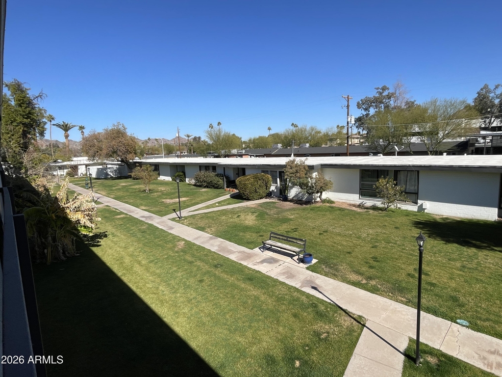 3242 E Camelback Road - Photo 13