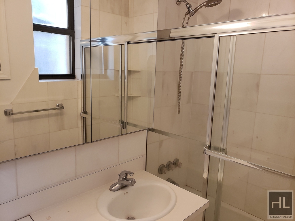 West 68th Street - Photo 4