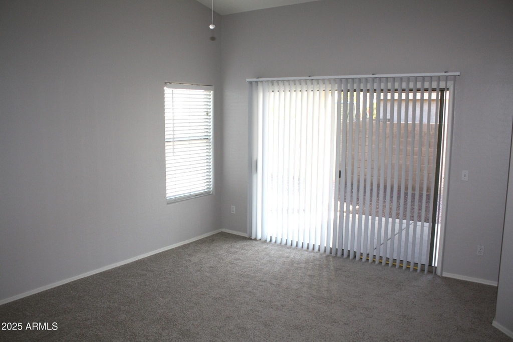 14129 N 133rd Drive - Photo 13