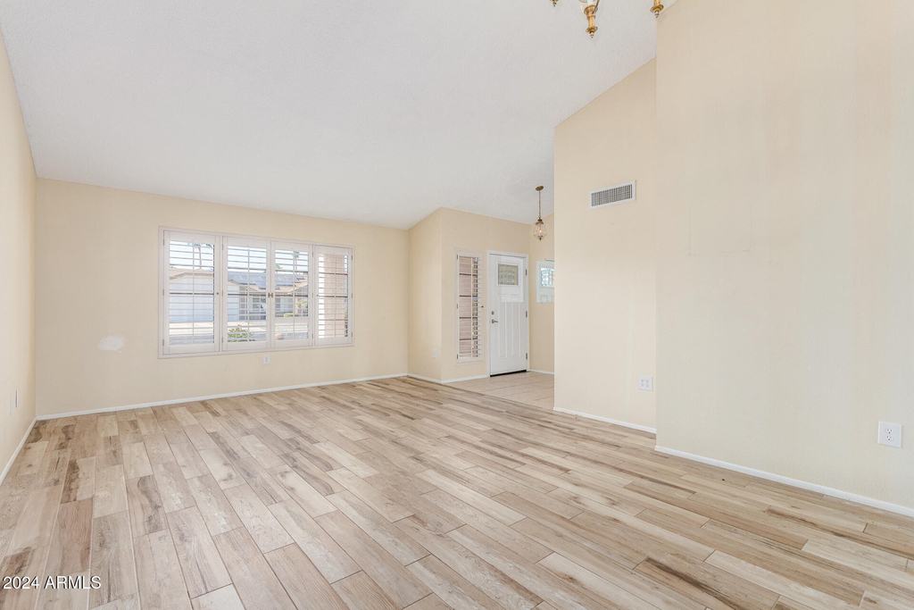 17619 N 133rd Drive - Photo 8