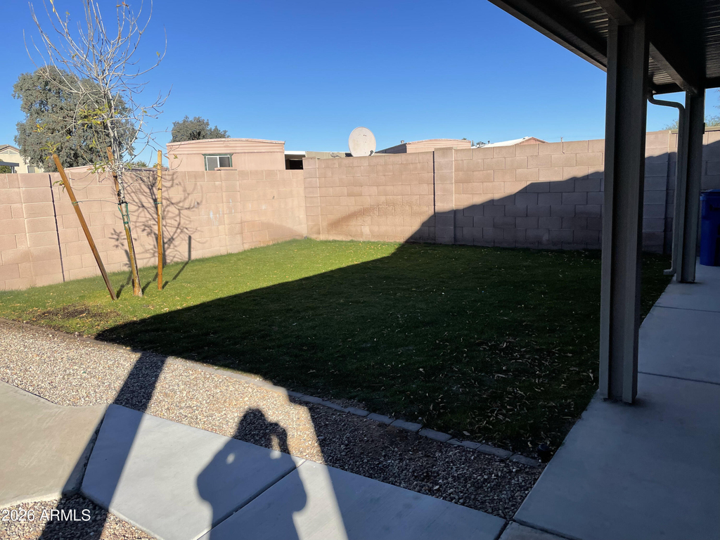 106 S 110th Street - Photo 16