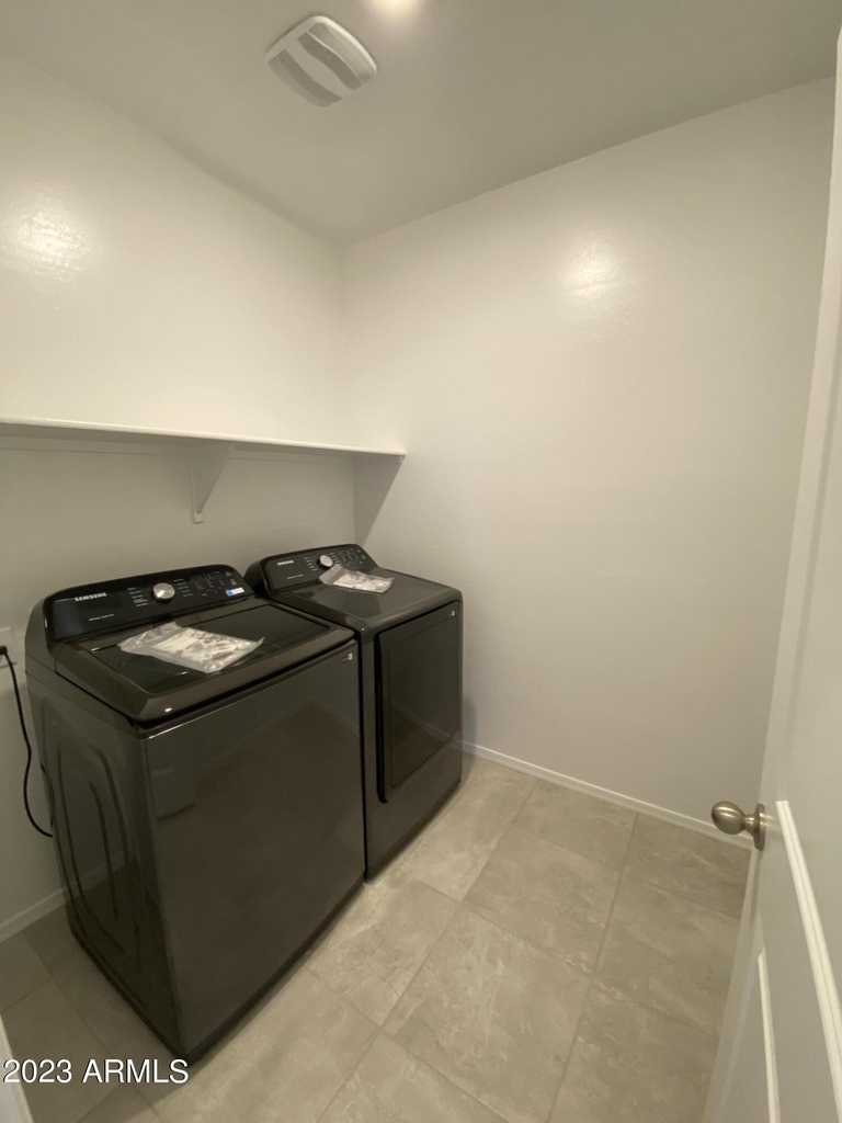 1164 W Del Monte Place - Photo 31