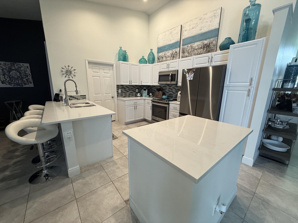 10126 Caoba Street - Photo 6