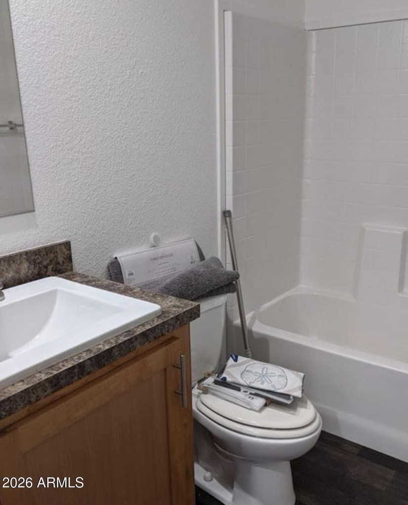 8601 N 103rd Avenue - Photo 7