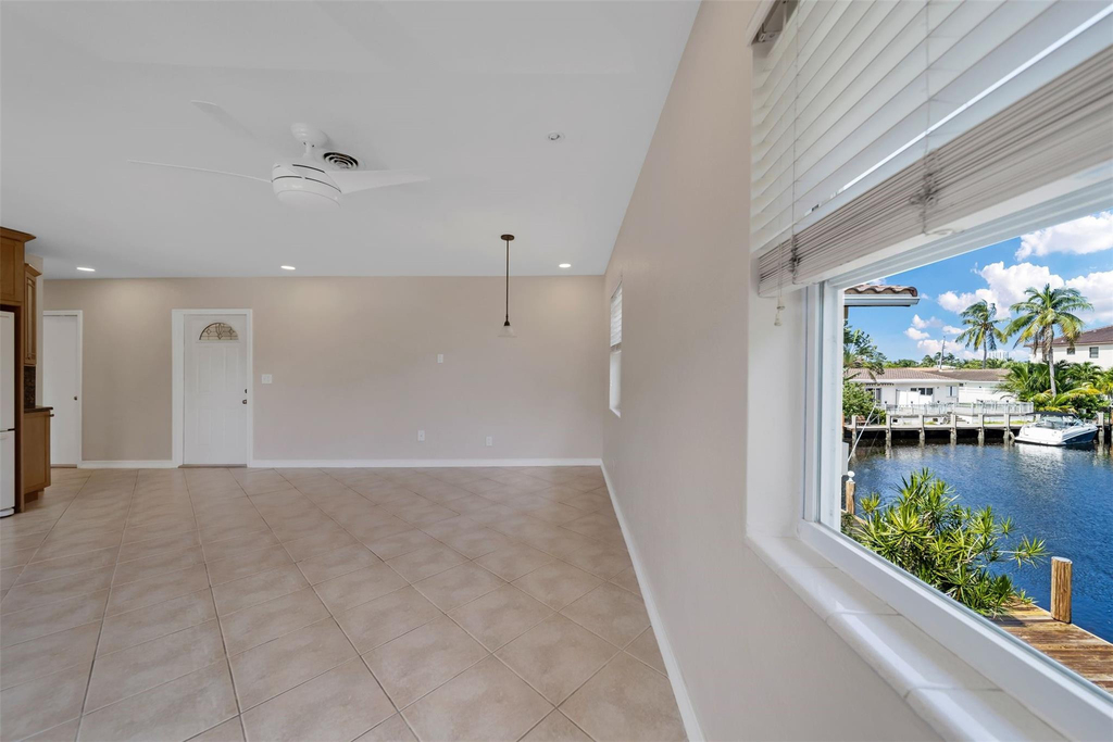 2591 Ne 55th Court - Photo 3
