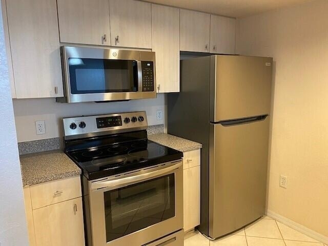 1801 N Flagler Drive - Photo 2