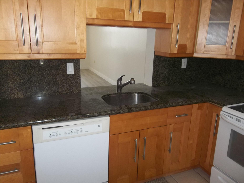 1893 S Ocean Drive - Photo 2