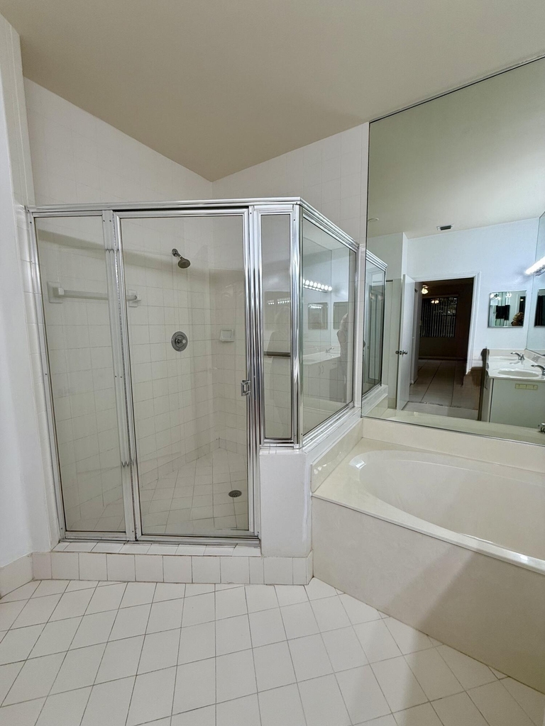 6769 Montego Bay Boulevard - Photo 21