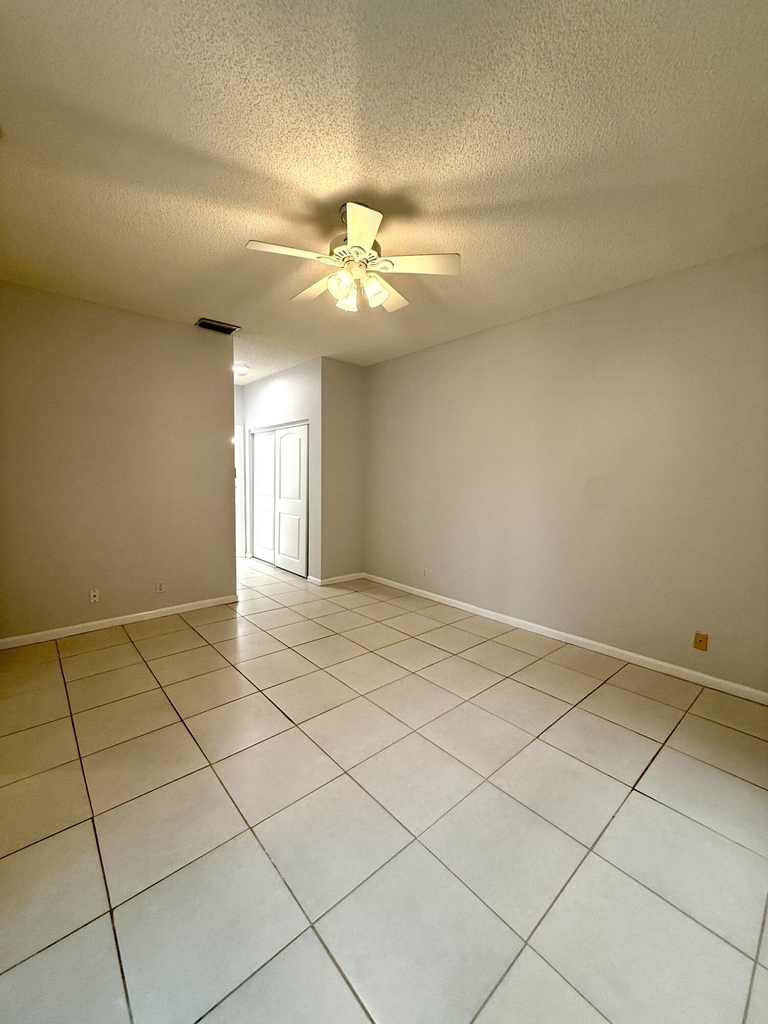 6769 Montego Bay Boulevard - Photo 16