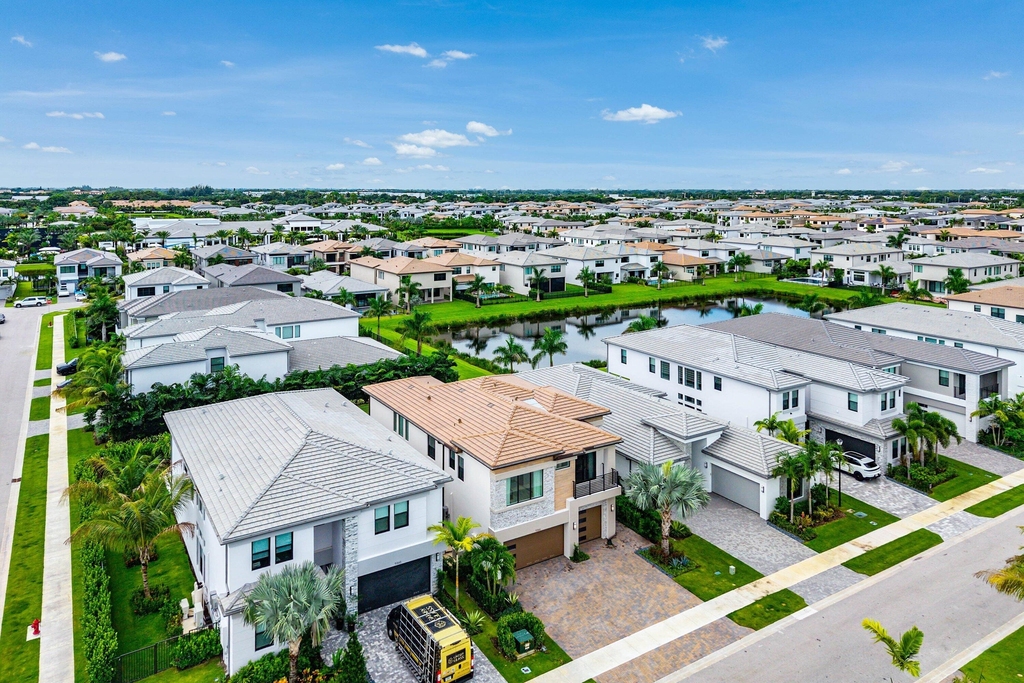 9366 Tangerine Coast Drive - Photo 89