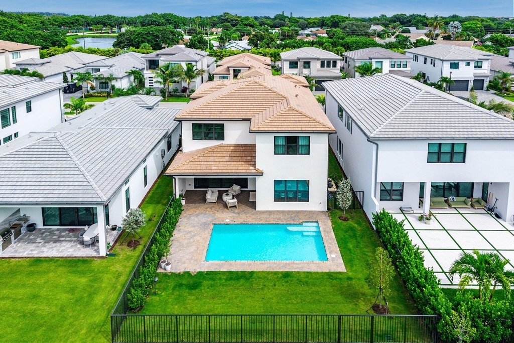 9366 Tangerine Coast Drive - Photo 98
